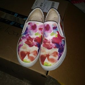 Liz Claiborne floral slip ons